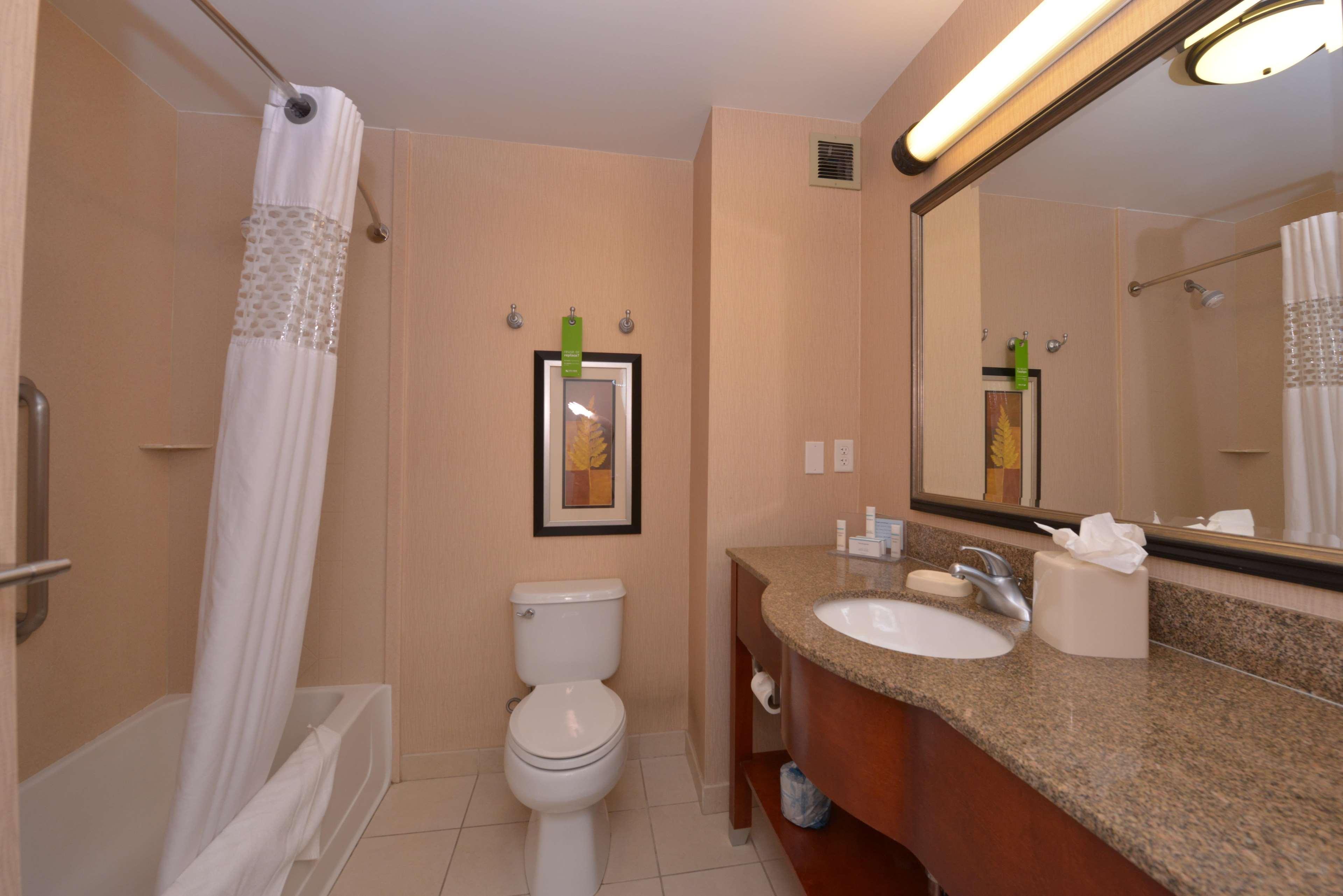 Hampton Inn And Suites Bakersfield North-Airport Bagian luar foto