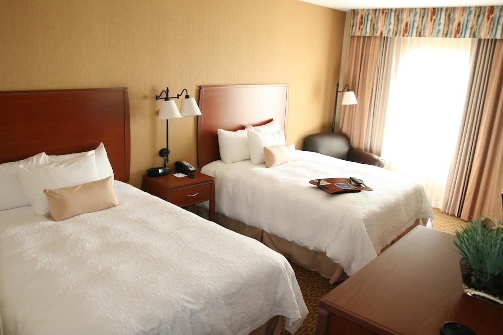 Hampton Inn And Suites Bakersfield North-Airport Bagian luar foto