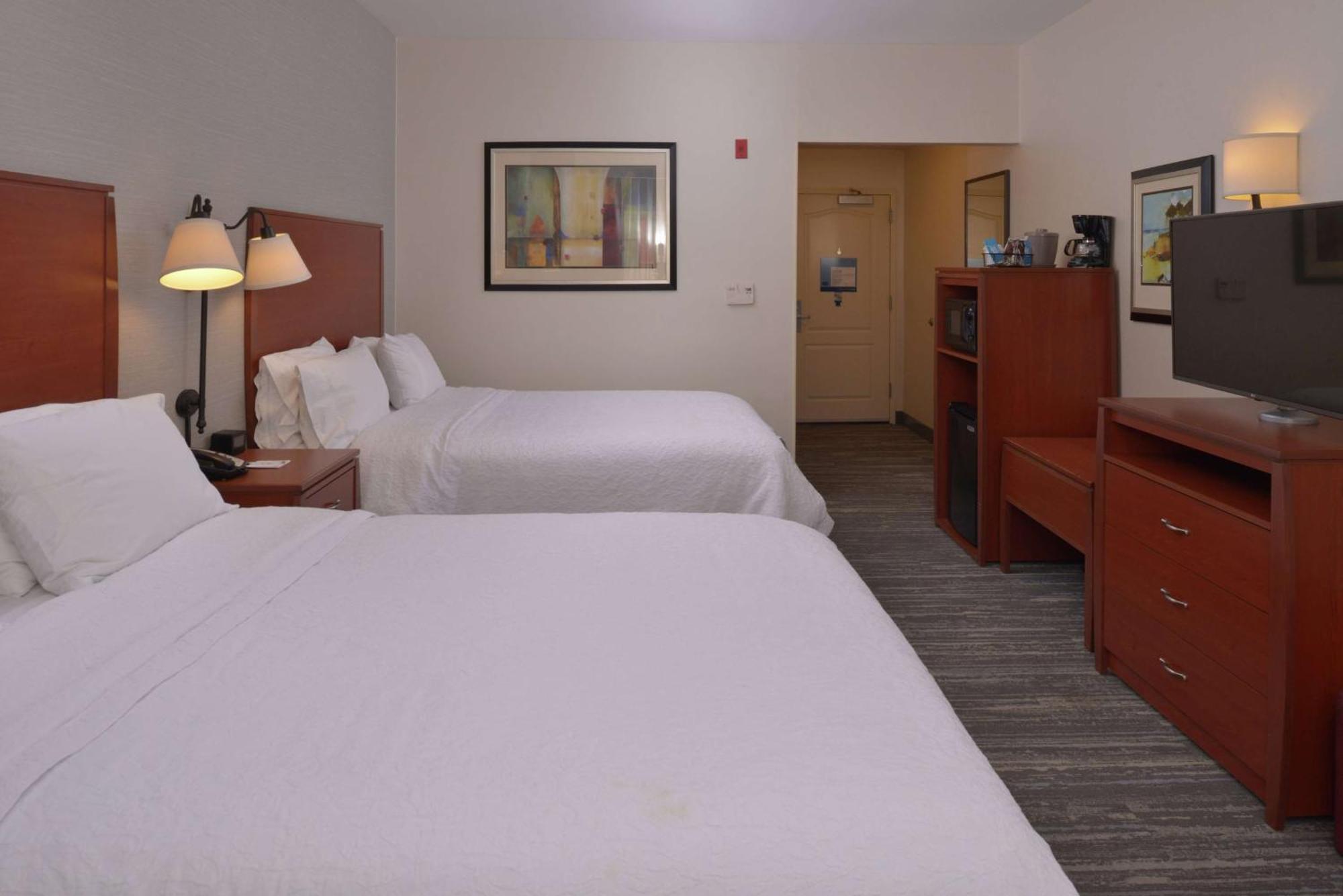 Hampton Inn And Suites Bakersfield North-Airport Bagian luar foto