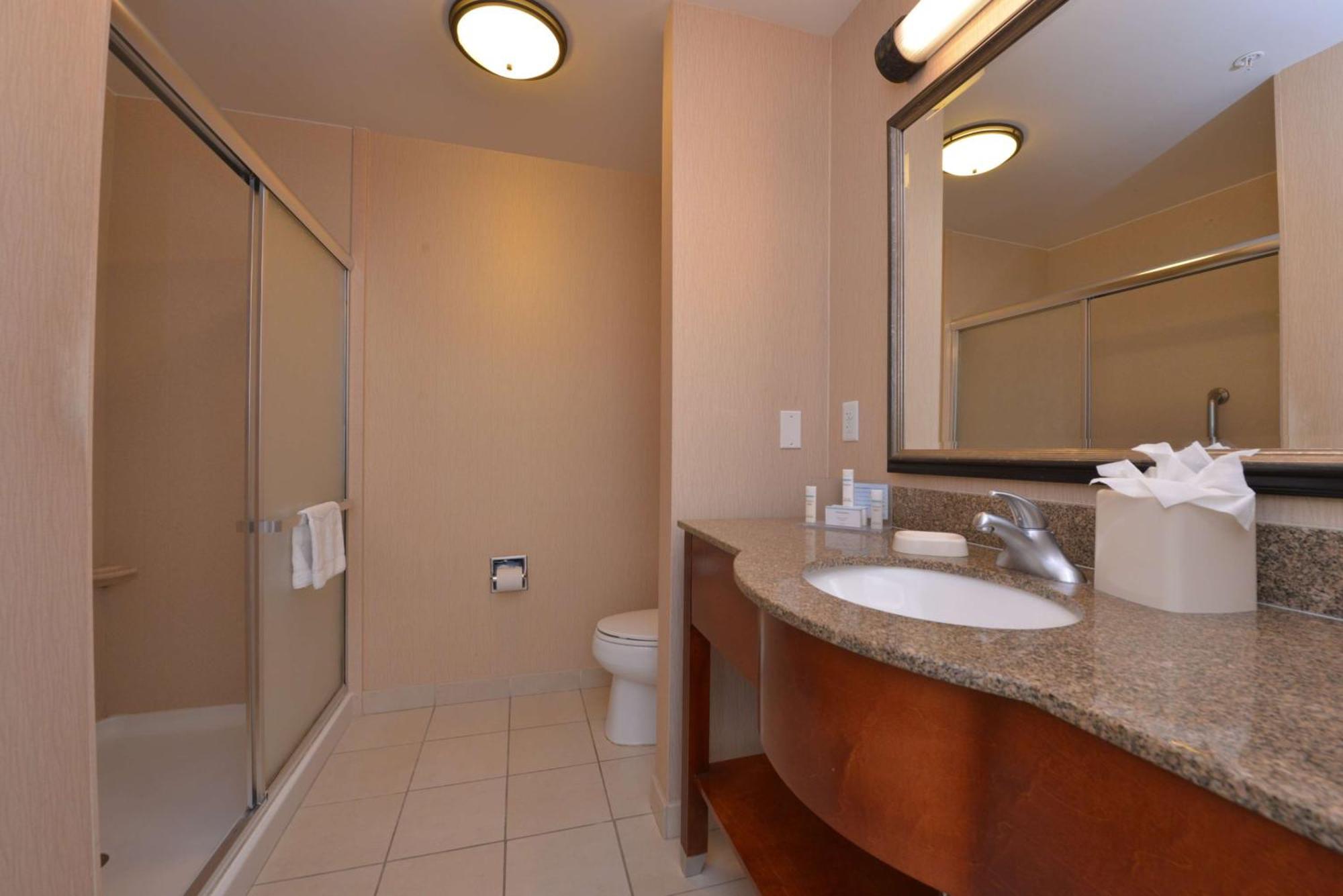 Hampton Inn And Suites Bakersfield North-Airport Bagian luar foto