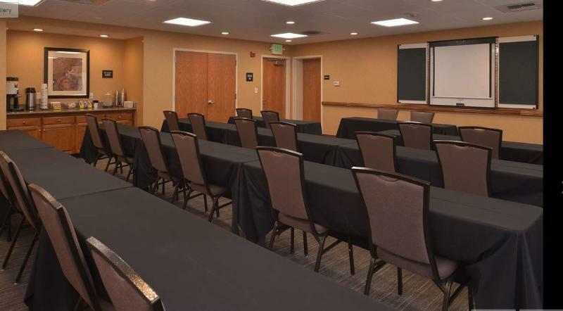 Hampton Inn And Suites Bakersfield North-Airport Bagian luar foto